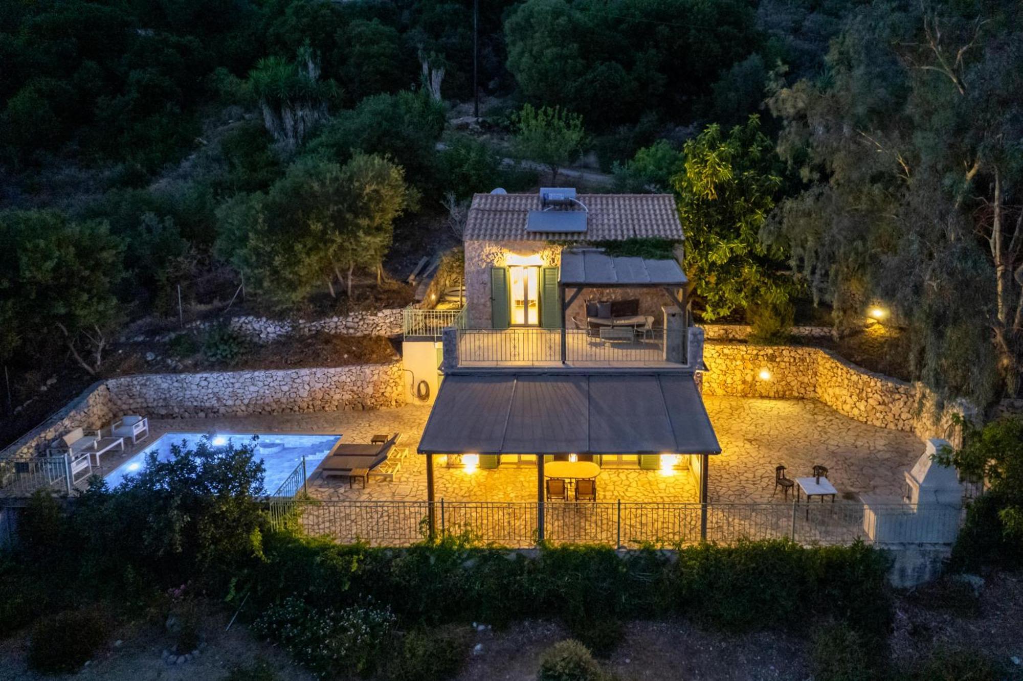Villa Sevastoula Ratzaklion Bagian luar foto